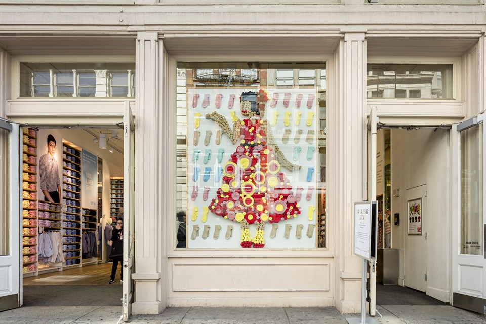 Red Hong Yi ‘Girl’ was made of rolled socks for Uniqlo SoHo in New York. The socks were later donated to the homeless.